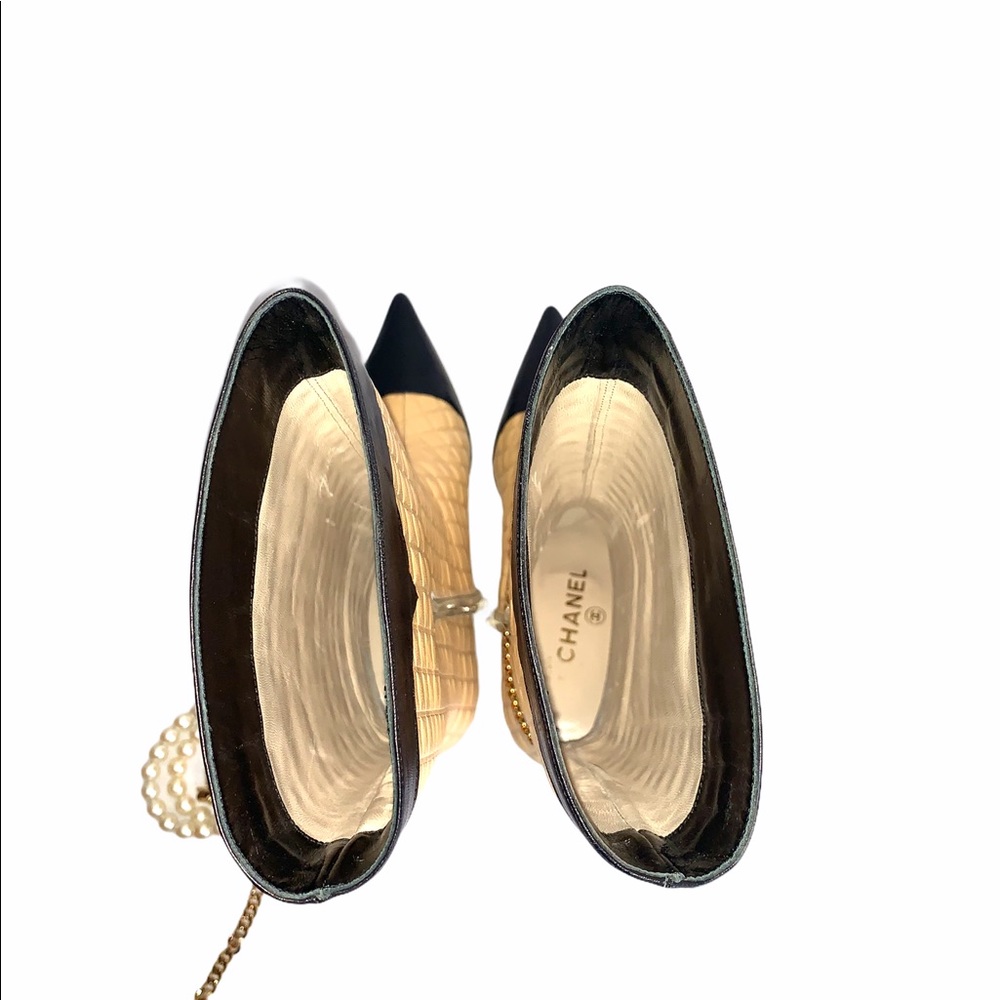 Chanel Camellia Quilted Faux Pearls Boots - Picture 7 of 15